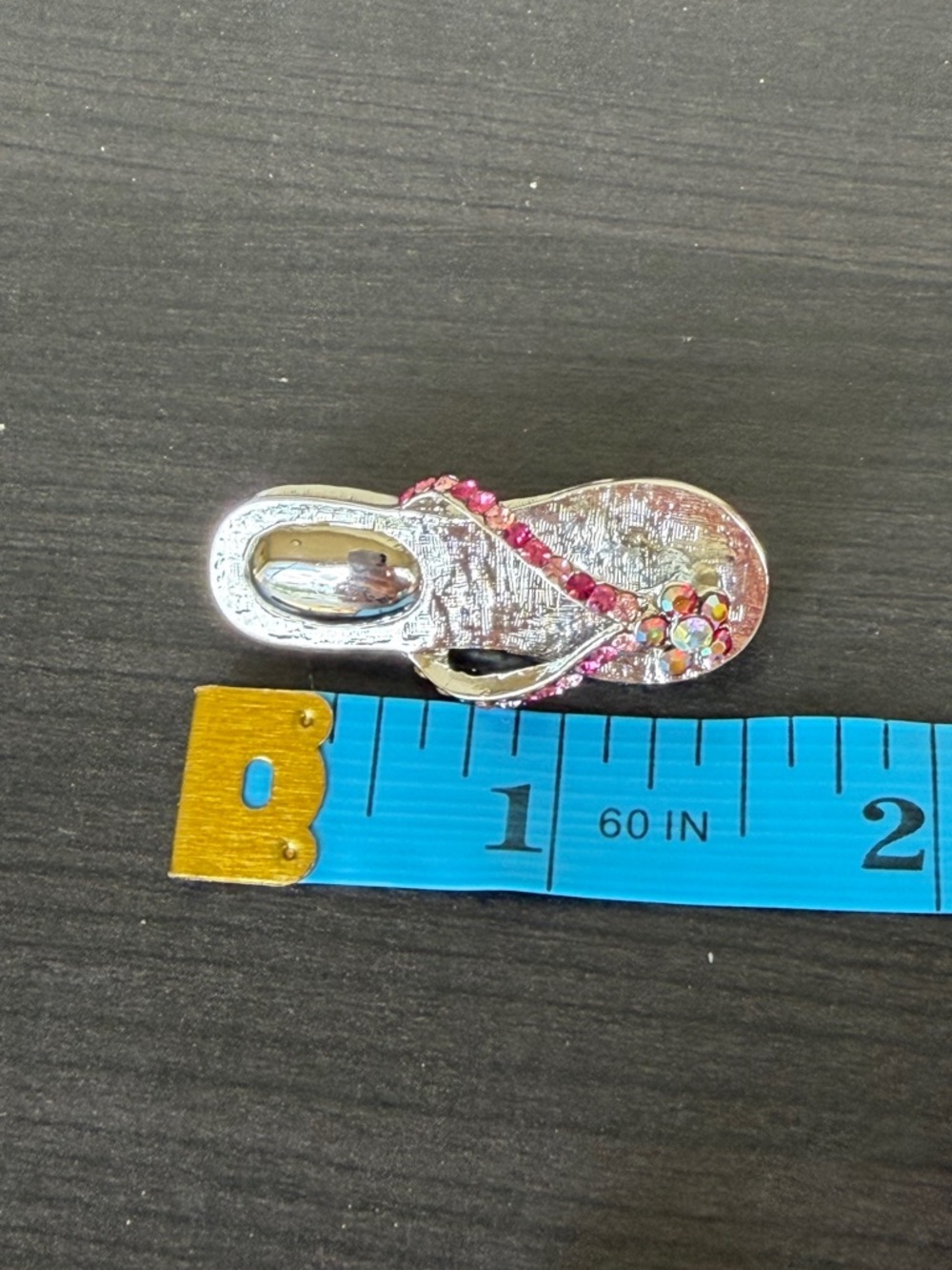 Beach Vibes Silver Sandal With AB Stone Pin/Brooch - Picture 7 of 7